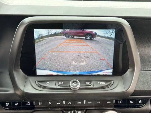 Used 2017 Chevrolet Camaro SS image 31