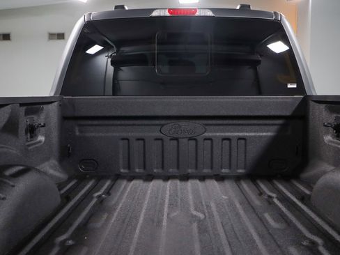 Used 2022 Ford F250 Lariat w/ Black Appearance Package image 30