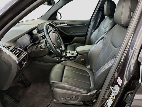 Used 2024 BMW X3 xDrive30i w/ Convenience Package image 13