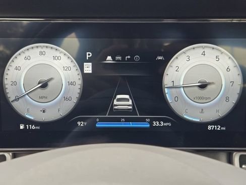 Certified 2025 Hyundai Elantra SEL FWD image 13