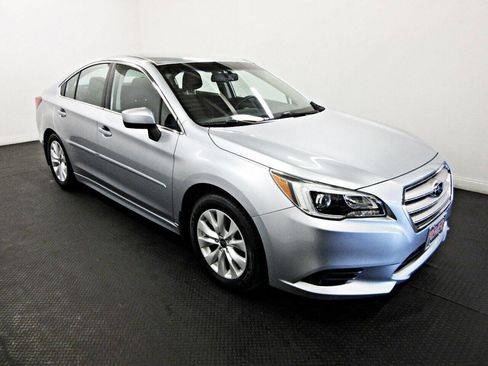 Used 2016 Subaru Legacy 2.5i Premium image 3