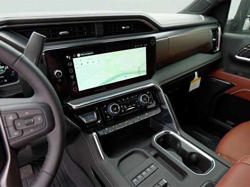 New 2026 GMC Sierra 3500 Denali Ultimate image 15