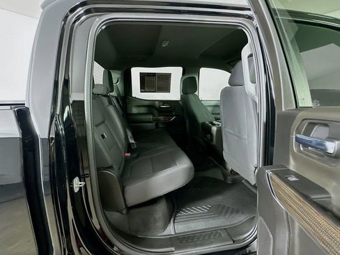 Used 2022 Chevrolet Silverado 1500 LT Trail Boss w/ Bed Protection Package AWD/4WD image 11
