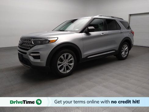 Used 2023 Ford Explorer Limited image 1