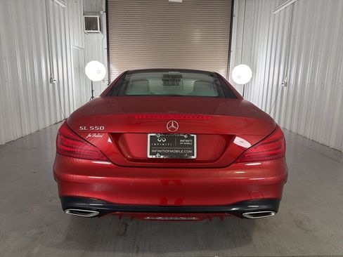 Used 2019 Mercedes-Benz SL 550 image 34