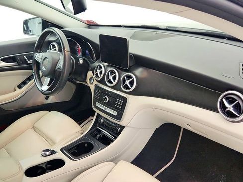 Used 2019 Mercedes-Benz CLA 250 4MATIC image 22