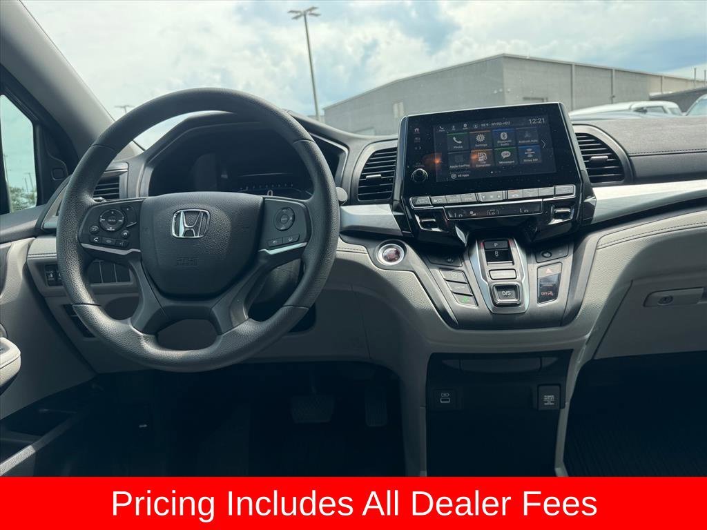 Used 2024 Honda Odyssey EX image 13