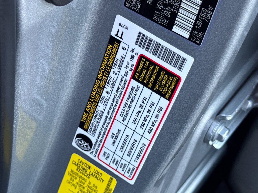 Used 2024 Toyota Highlander XLE AWD/4WD image 49