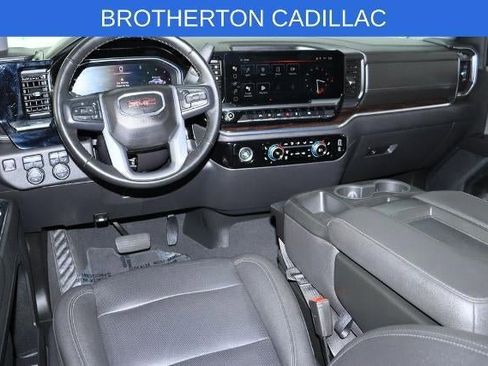 Used 2024 GMC Sierra 1500 SLT AWD/4WD image 27