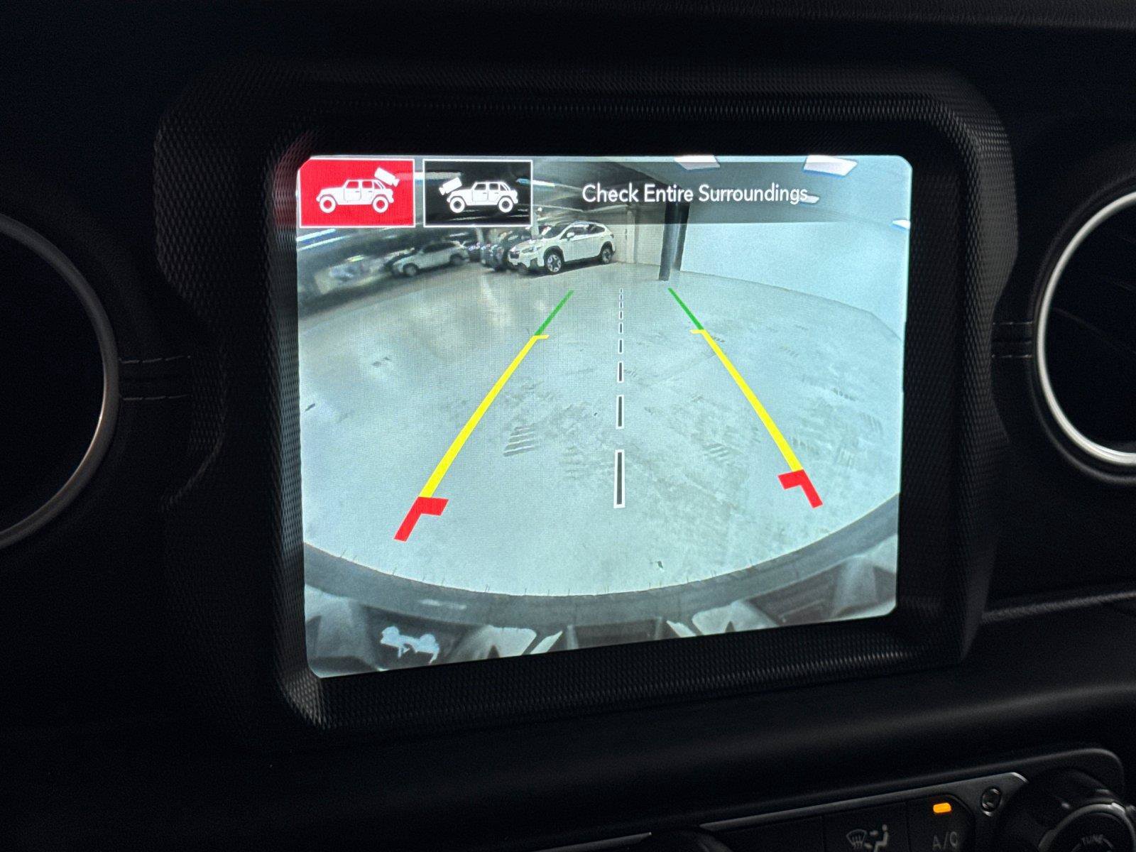 Used 2021 Jeep Wrangler Unlimited Sahara w/ Cold Weather Group AWD/4WD image 19