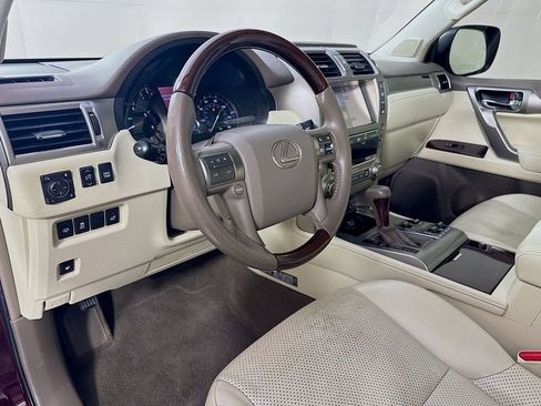 Used 2014 Lexus GX 460 Luxury image 9