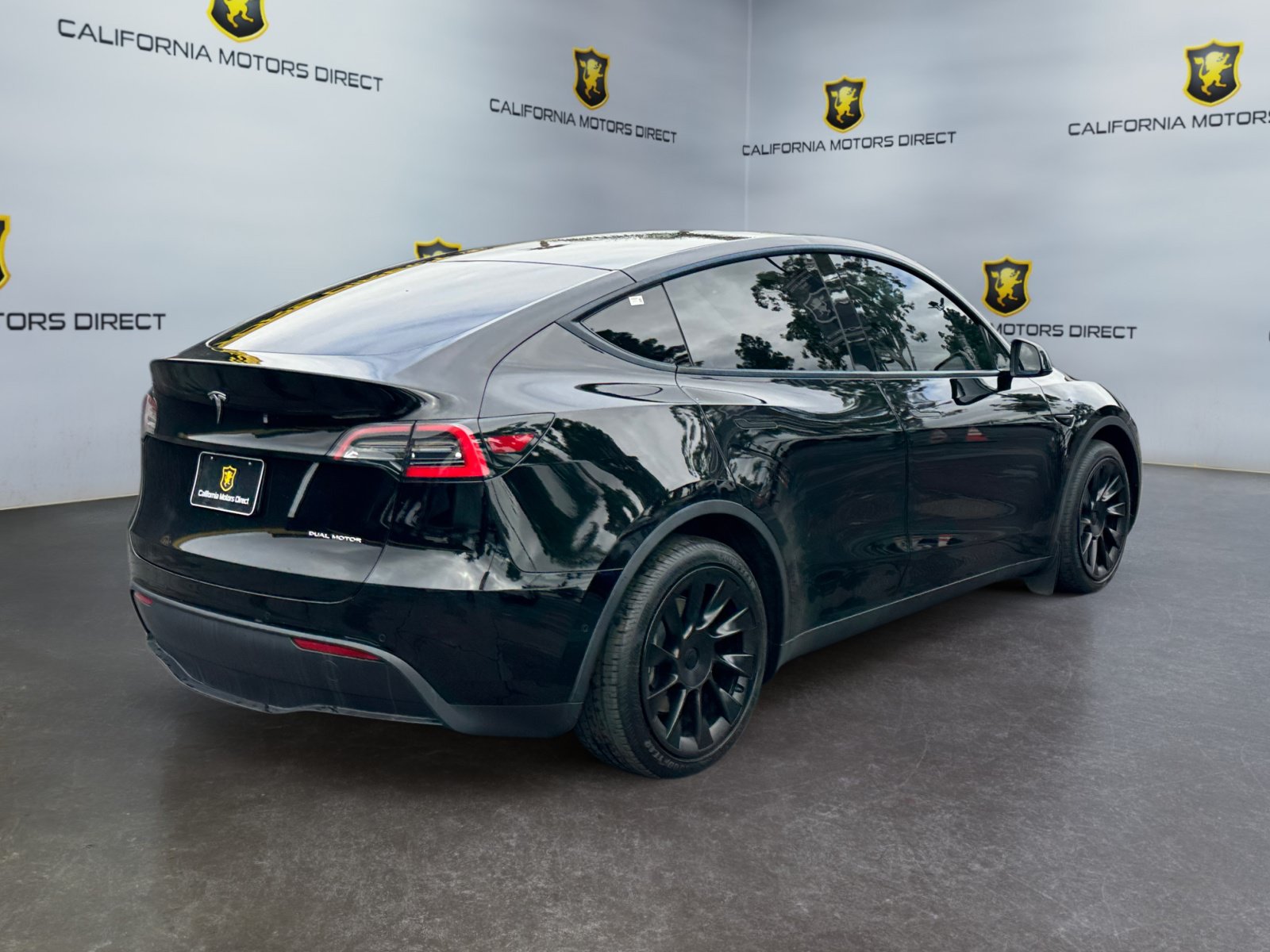 Used 2021 Tesla Model Y Long Range AWD/4WD image 5