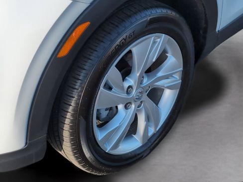 Used 2025 Buick Encore GX Preferred image 35