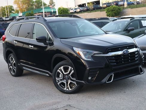 New 2026 Subaru Ascent Touring AWD/4WD image 2