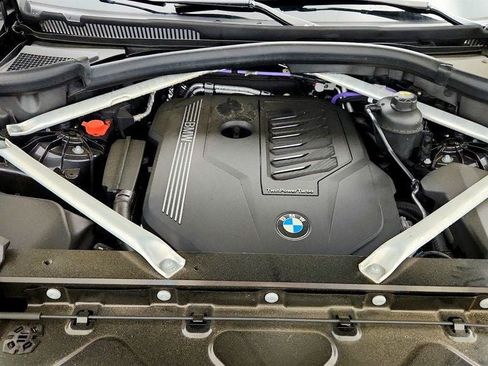 Used 2023 BMW X5 xDrive40i AWD/4WD image 26