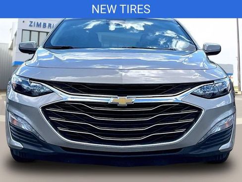 Certified 2024 Chevrolet Malibu LT FWD image 2