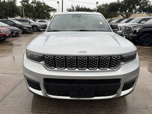 Used 2024 Jeep Grand Cherokee L Limited w/ Luxury Tech Group II AWD/4WD image 2