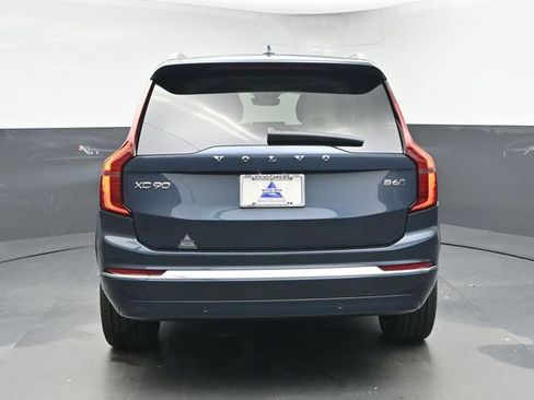 New 2026 Volvo XC90 B6 Ultra w/ Protection Package image 7