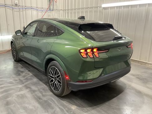 Used 2025 Ford Mustang Mach-E Premium image 20