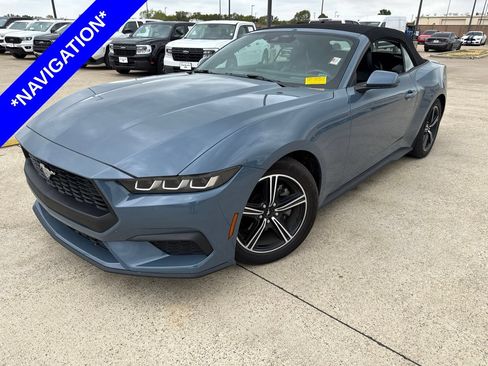 Used 2025 Ford Mustang Premium RWD image 1
