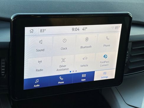 Used 2023 Ford Explorer XLT image 26