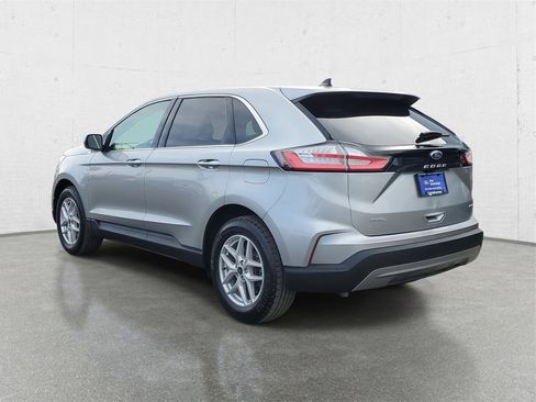 Certified 2024 Ford Edge SEL image 5