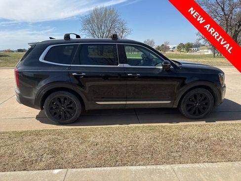 Used 2020 Kia Telluride S image 2