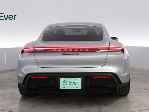 Used 2020 Porsche Taycan 4S image 13