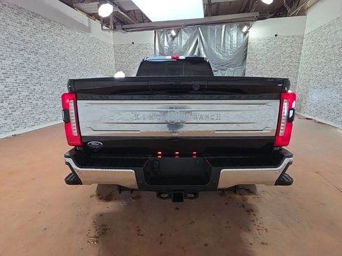 Used 2025 Ford F450 King Ranch w/ Chrome Package image 5