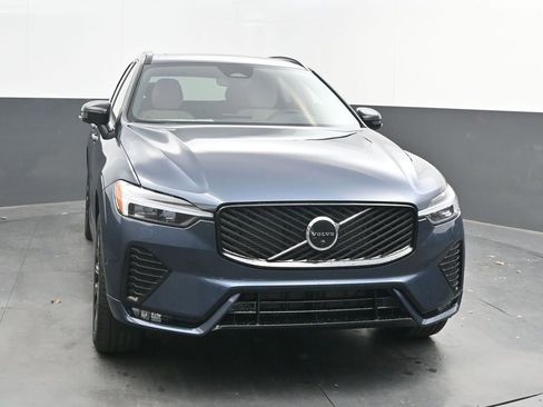 New 2026 Volvo XC60 B5 Plus AWD/4WD image 10