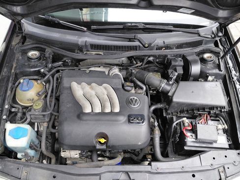 Used 2004 Volkswagen Jetta GLS image 10