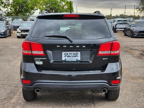 Used 2016 Dodge Journey SXT image 12