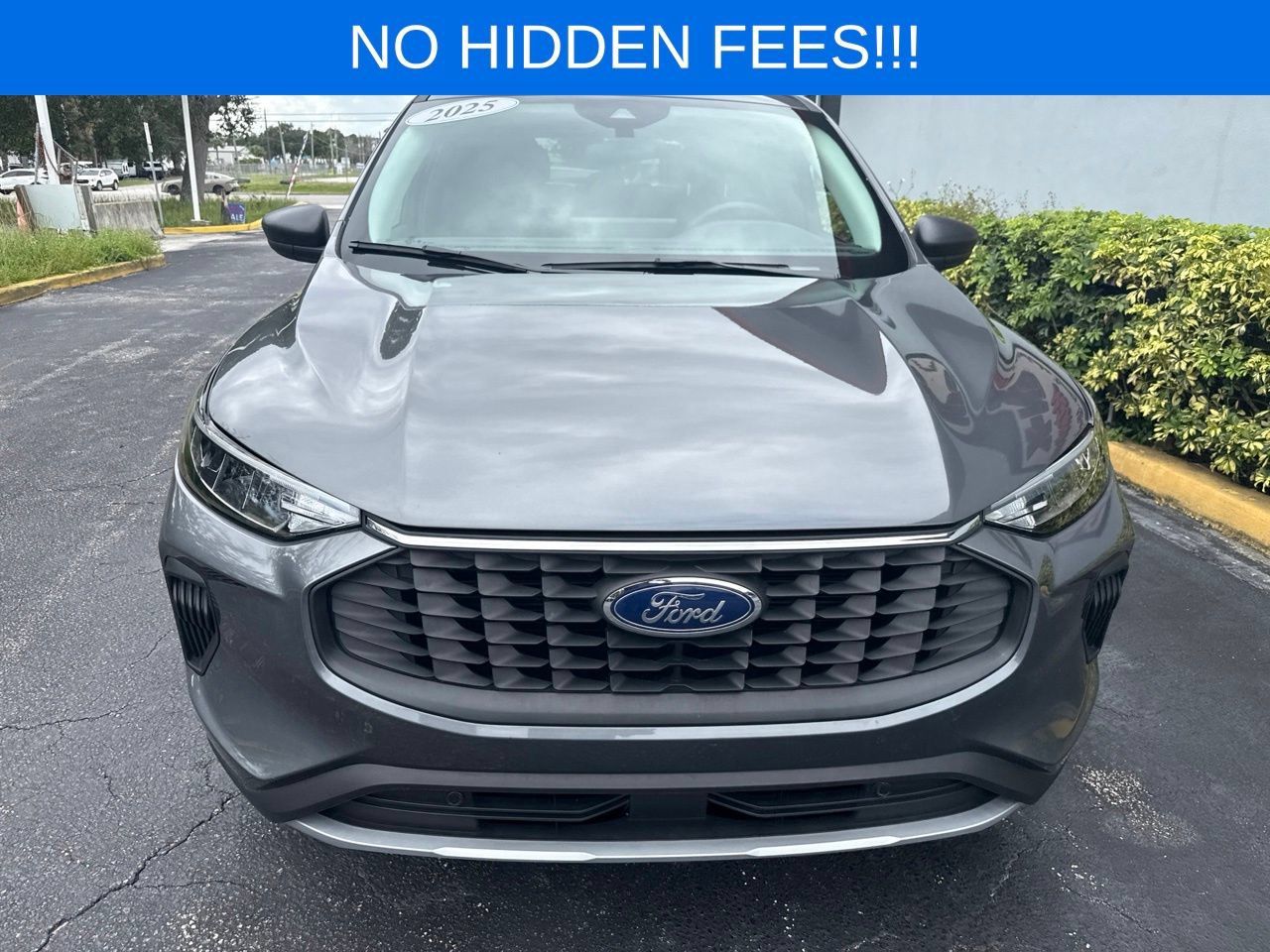Used 2025 Ford Escape Active FWD image 2