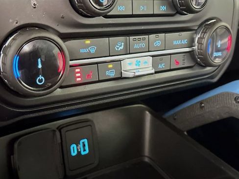 Used 2022 Ford Bronco Wildtrak AWD/4WD image 21