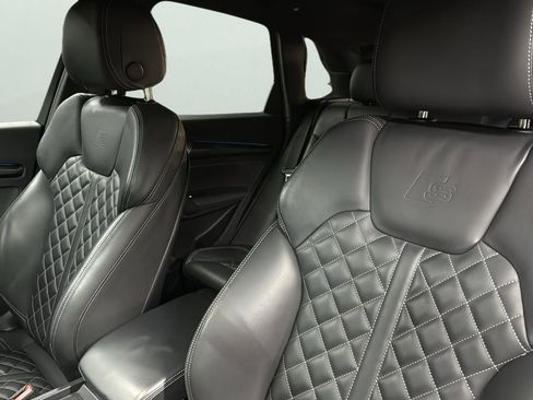 Used 2023 Audi SQ5 Prestige image 10