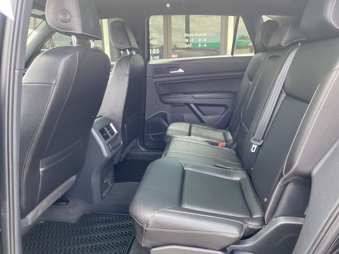 Used 2020 Volkswagen Atlas Cross Sport SEL AWD/4WD image 20