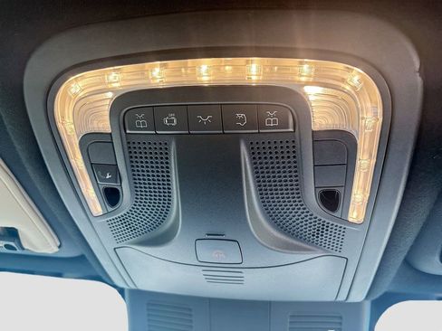 Used 2021 Mercedes-Benz Sprinter 2500 image 47