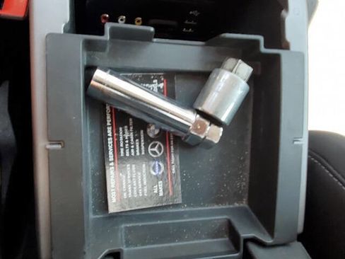 Used 2013 Ford C-MAX SE image 28