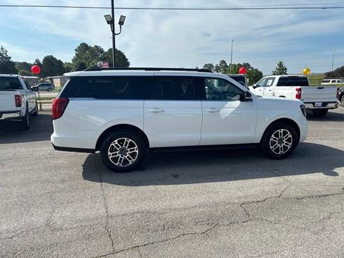 Used 2025 Ford Expedition Max Active RWD image 19