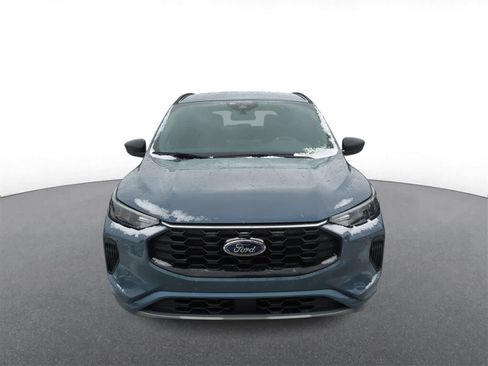 Used 2023 Ford Escape ST-Line w/ Tech Pack #1 image 3