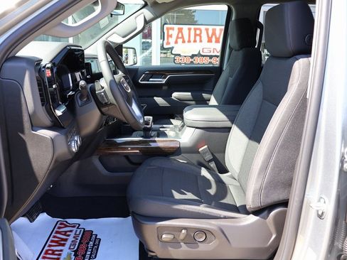 New 2026 GMC Sierra 1500 Elevation w/ Preferred Package image 14