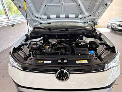 Used 2026 Volkswagen Taos S FWD image 18