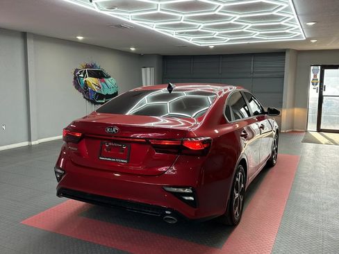 Used 2021 Kia Forte LXS FWD image 6
