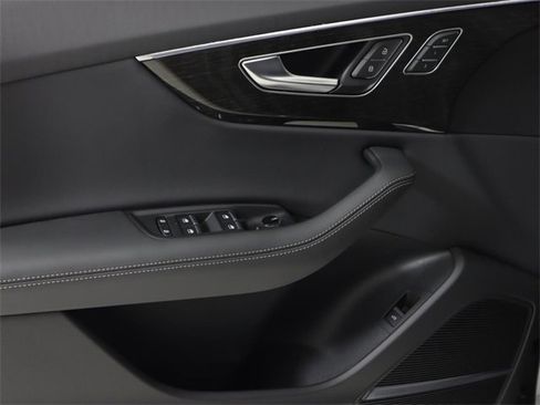 New 2026 Audi Q8 Premium Plus image 11