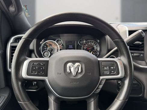 Used 2021 RAM 3500 Big Horn AWD/4WD image 18