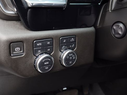 Used 2024 GMC Sierra 1500 SLT w/ SLT Premium Plus Package image 12