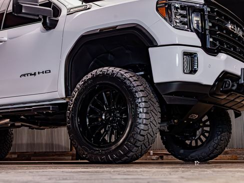 Used 2023 GMC Sierra 3500 AT4 w/ AT4 Preferred Package image 14