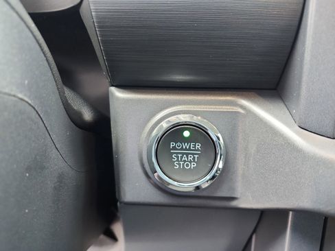 New 2025 Ford F150 Lightning XLT image 23