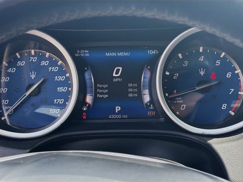 Used 2017 Maserati Ghibli S RWD image 11
