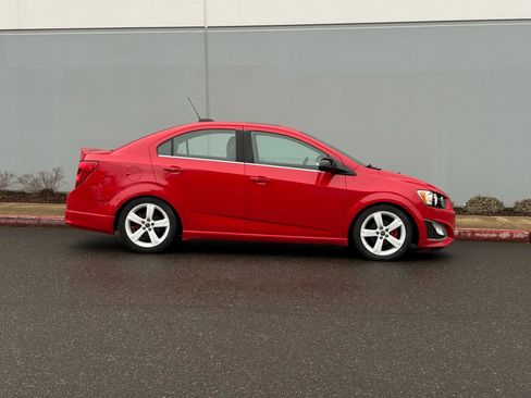 Used 2016 Chevrolet Sonic RS image 5